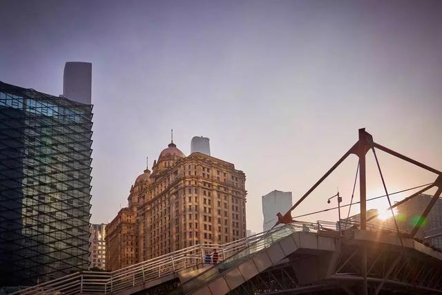 廣東推園區(qū)的生猛，超乎我的想象